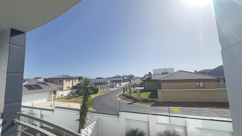 3 Bedroom Property for Sale in Reebok Western Cape